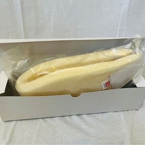 Azmec neck foam brace size large adjustable Velcro strap